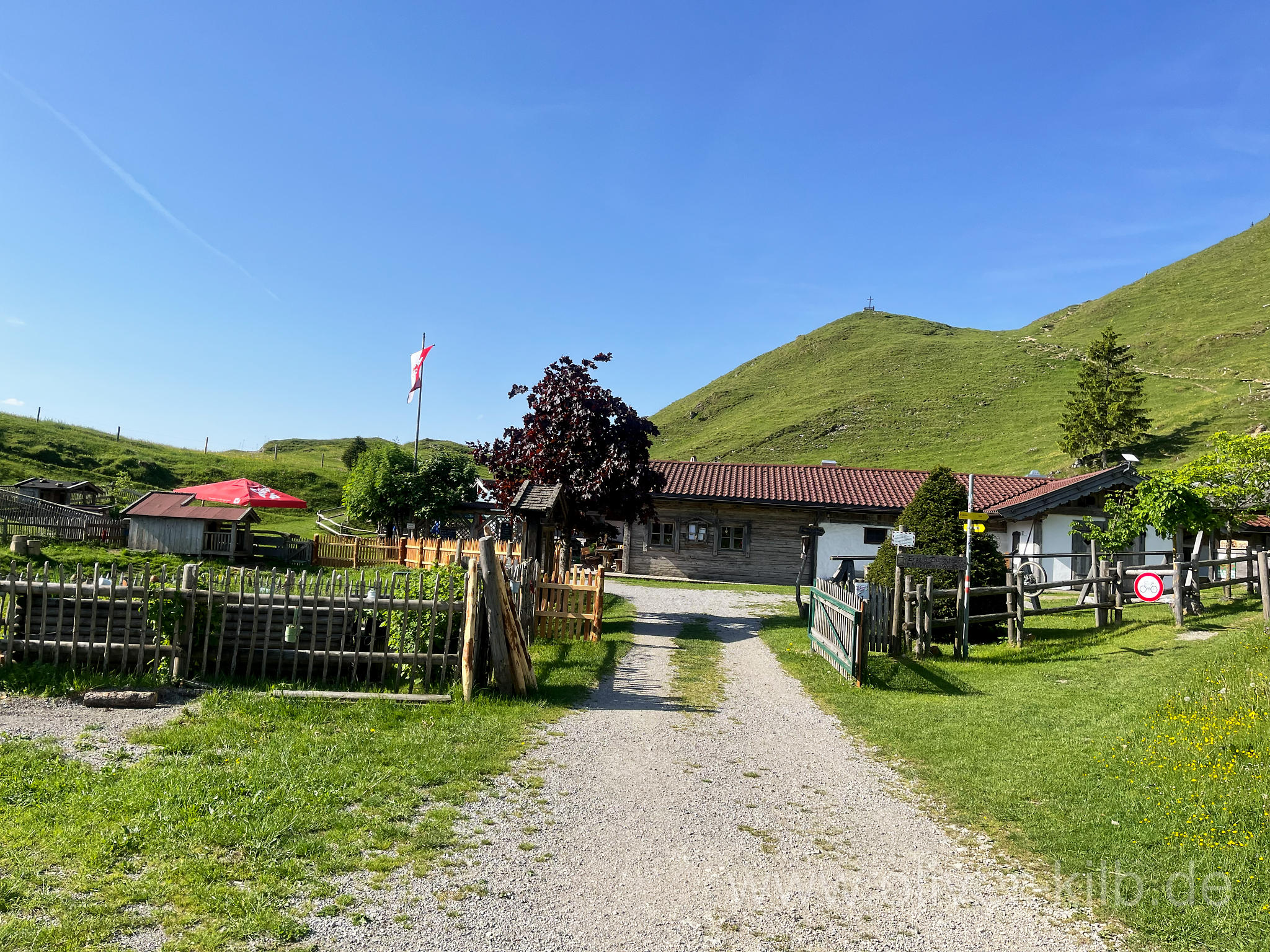 Die Kranzhorn-Alm auf 1.220m Höhe.
