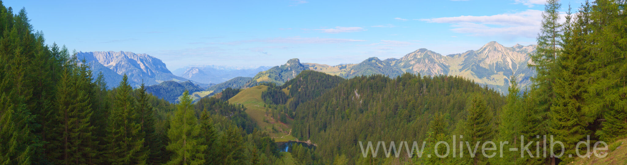 Panorama vom Luftbodensteig Richtung Süden.